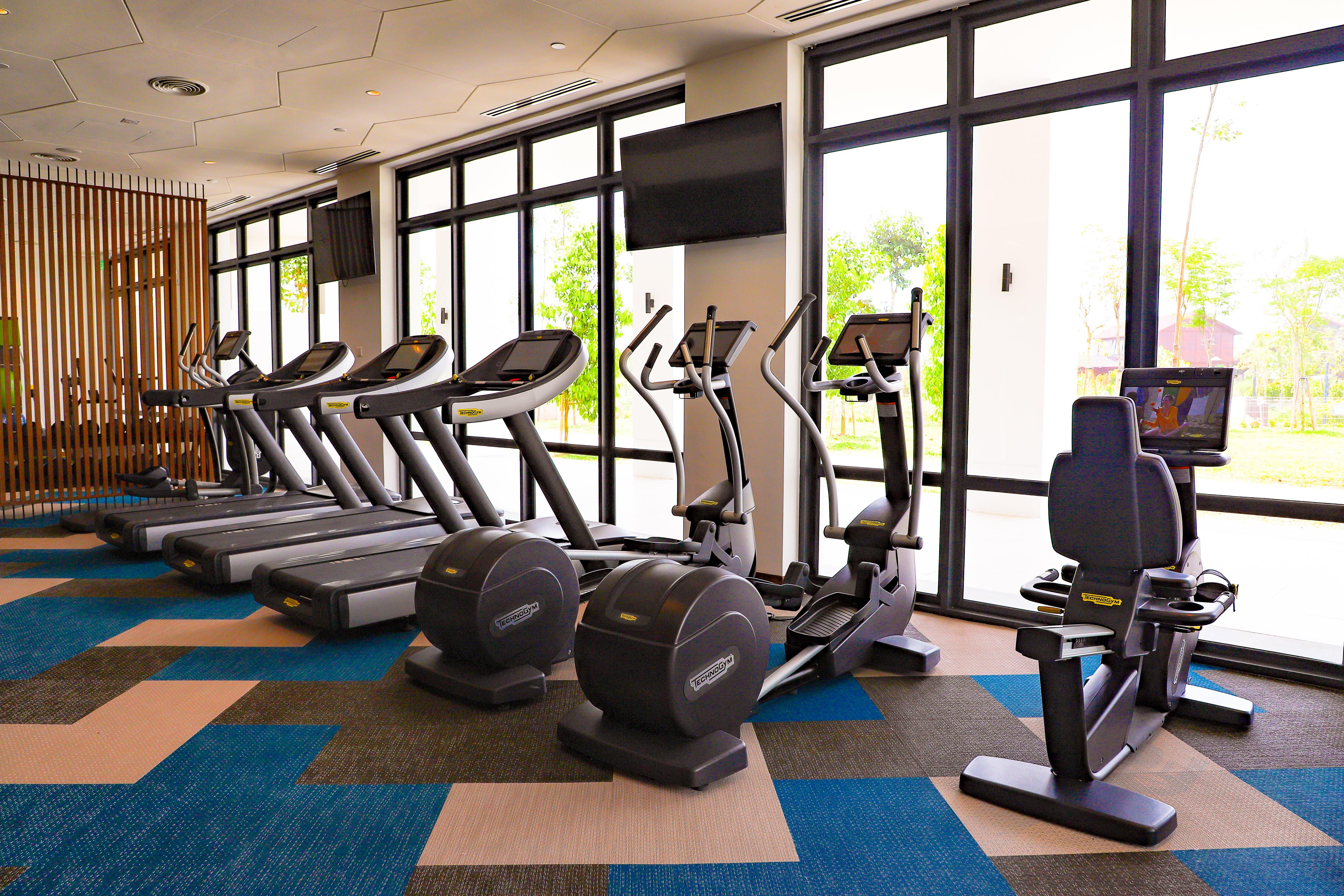 โรงแรมฮาร์ดร็อค เดซารู โคสต์ เดอซารู ภายนอก รูปภาพ The gym at the hotel